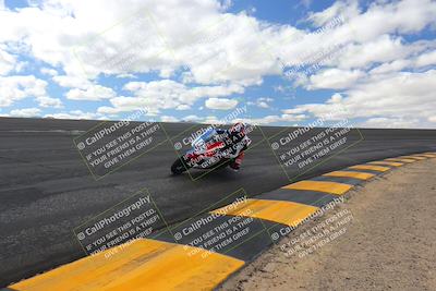 media/Feb-24-2023-Apex Assassins (Fri) [[1dfdb28110]]/Trackday 2/Session 2 (Bowl)/